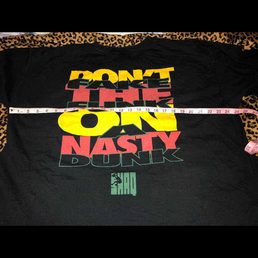 VINTAGE 1993 Reebok Basketball Shaq t-shirt